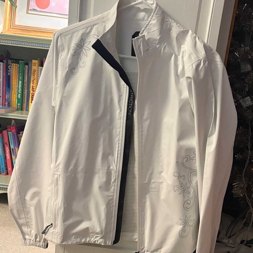 NWT Zero Restriction Women's Lightweight Zip Jacket - Waterproof
